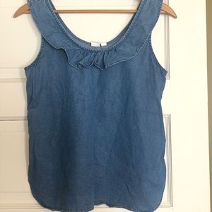 GAP denim sleeveless blouse. Size S